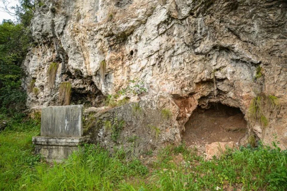 兴义猫猫洞古人类遗址 胡云江 摄2023年7月,赴黔西南参加现场评估的