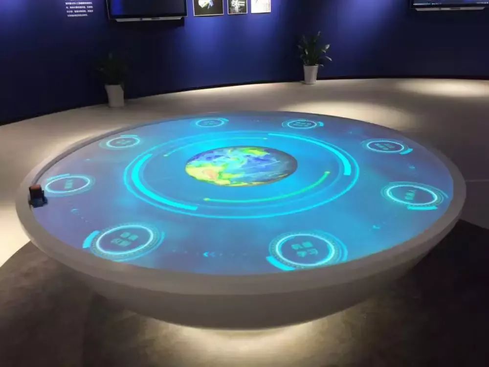 全息投影打造展览展示新形态全息投影应用展示空间有何优势