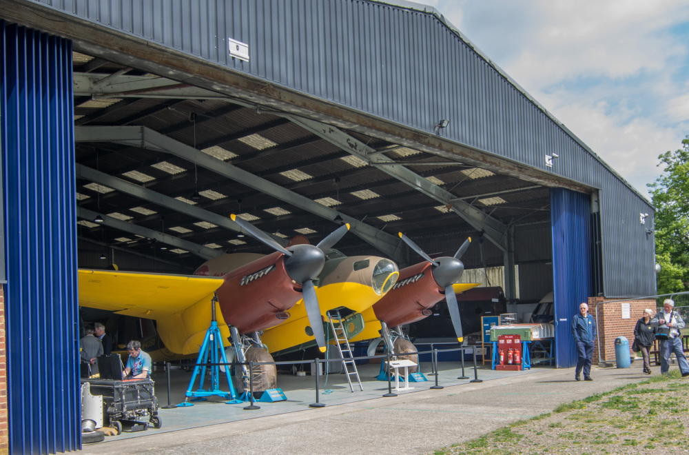 木制奇迹德哈维兰(de havilland) dh98 蚊式轰炸机(mosquito)_腾讯新