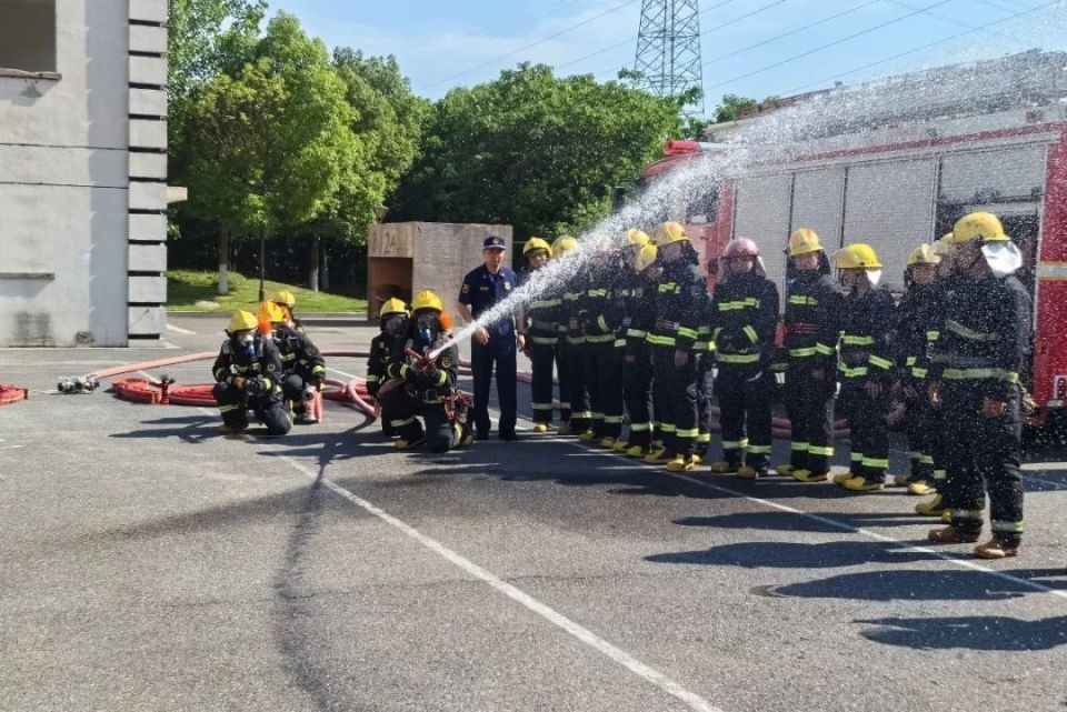 杭州支队圆满完成全市第一期乡镇(街道)专职消防队指挥员灭火救援能力