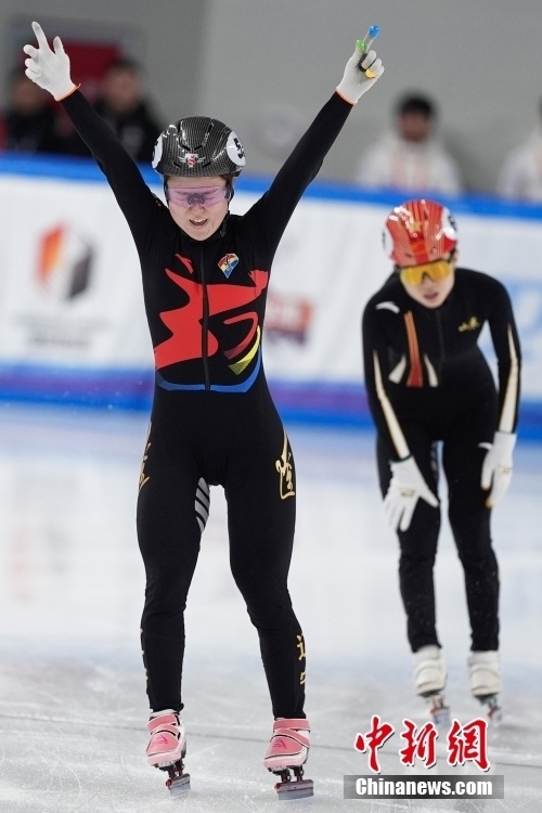 (十四冬)短道速滑女子1000米:辽宁队赵元微夺冠