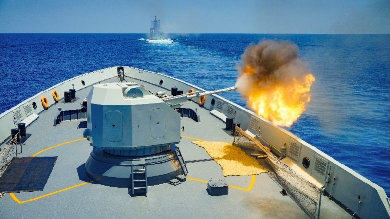 直击中国海军第46批护航编队实战化训练聚焦复杂海况展开