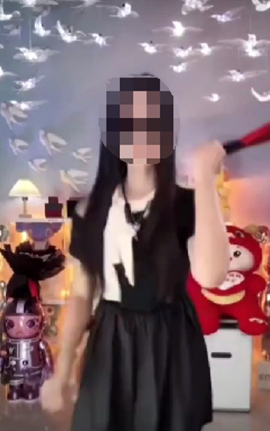 度小視：新澳門全年資料內(nèi)部公開跑狗圖女網(wǎng)紅直播時宣稱吃了搖頭丸  大連網(wǎng)友：已舉報！