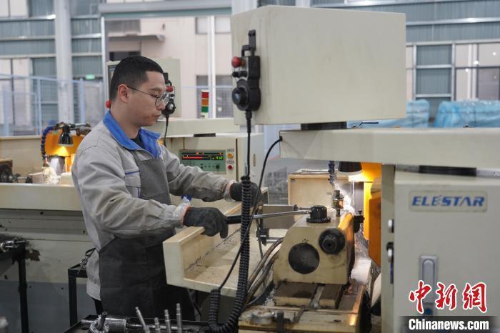 (新春走基层)项目建设热潮涌动 福建柘荣全力以赴"开门红"_腾讯新闻