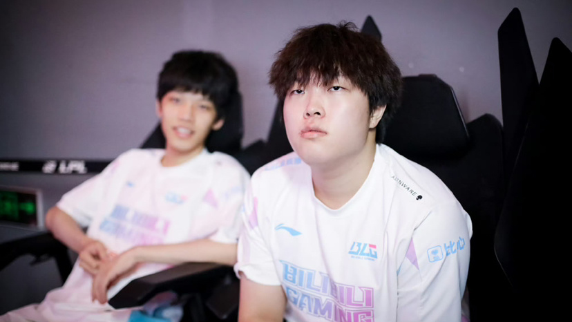 中单排行_韩媒评级S13前5中单:chovy最强,knight第2!牙膏第4,Faker第5(2)