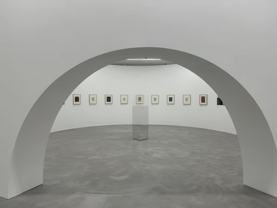“建筑诗人”西扎上海大展：重返一场跨越时空的建筑之旅_腾讯新闻
