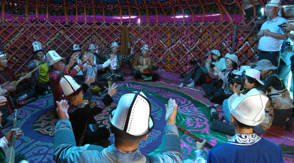 7月3日上午11点塞克云端草原见文化润疆我们的节日