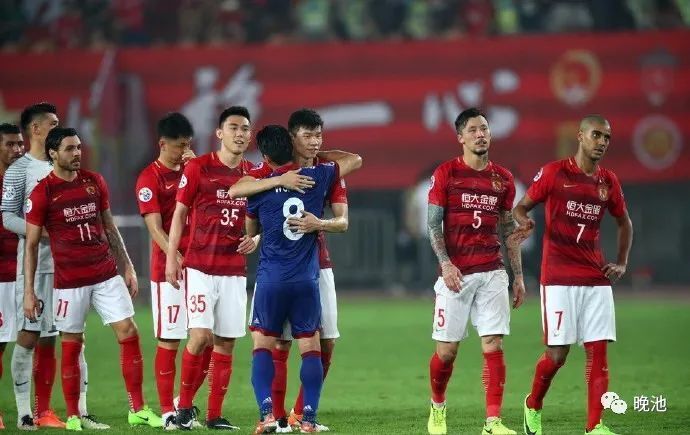 7年前今天亚冠恒大2-2水原三星!小组第2出线,树倒猢狲散!