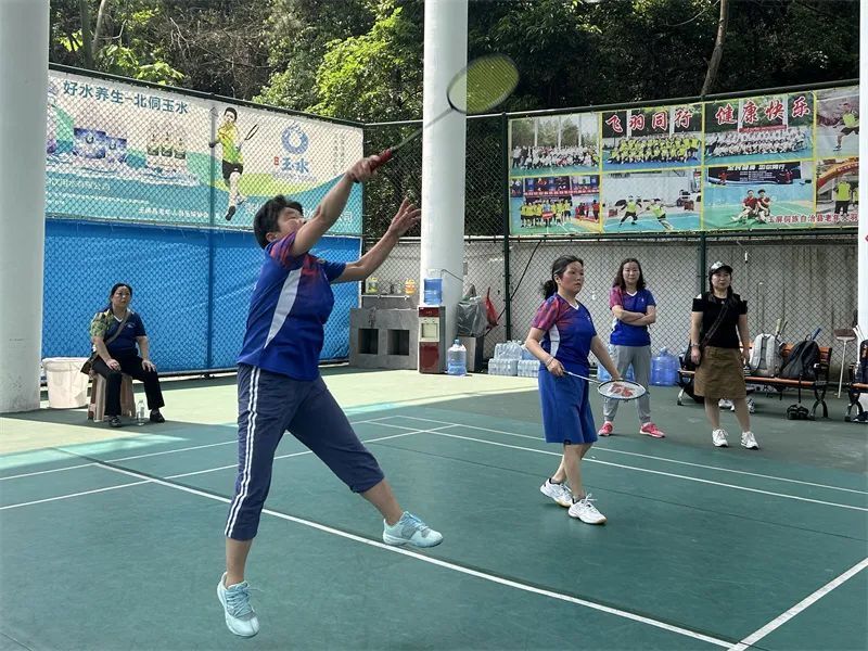 玉屏首届中老年人羽毛球比赛圆满落幕