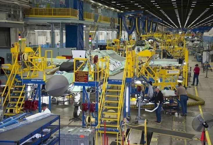 沈飞招标建设巨型厂房,歼35每年产量或达70架,可和f35相提并论_腾讯新