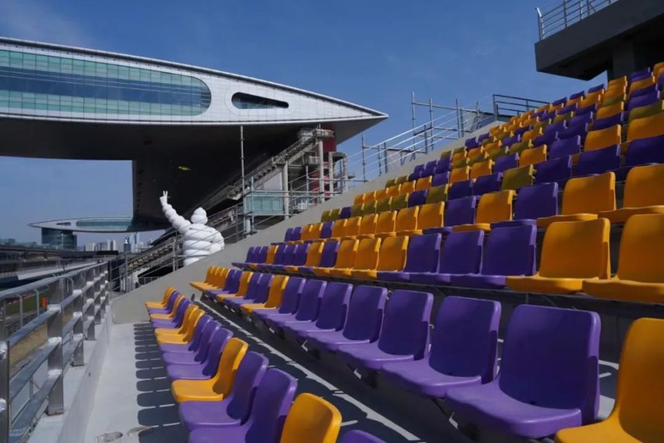 上海国际赛车场看台建设跑出加速度