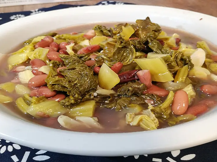 孙楠强烈推荐贵州酸汤!特意从黔东南打包给那英,网友:真的超下饭