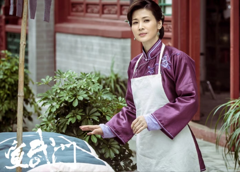 通过上面的介绍,我们对电视剧《宣武门》的台前幕后有了更为丰富的