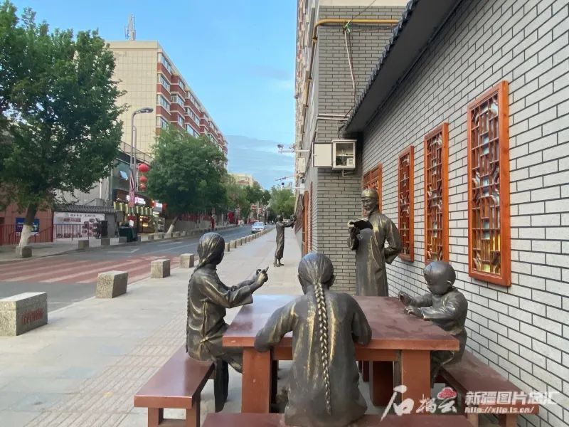 【构筑精神家园 凝聚天山力量】乌鲁木齐这条街串起城市百年文脉