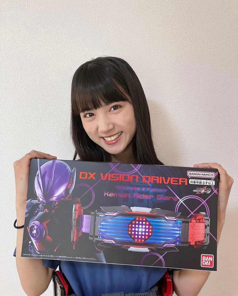 受官方偏爱的假面骑士演员 351岁的老母牛喜获第二条腰带