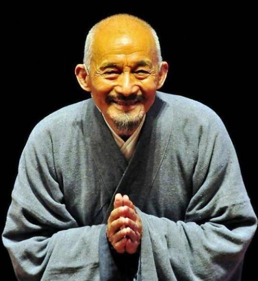 2011年,游本昌开始筹备话剧《弘一大师——最后之胜利》.