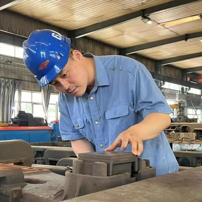 新时代·铁路榜样丨一把检车锤，十年匠心路_腾讯新闻