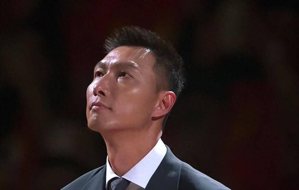 cctv5播辽宁vs广东易建联退役夜引争议郭艾伦悠着打谁能赢