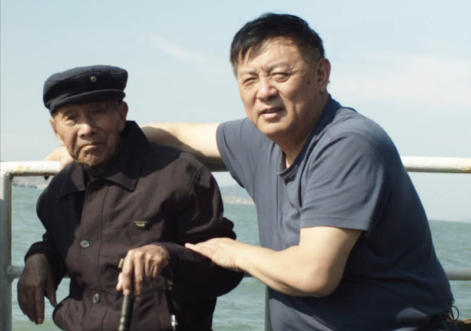 《里斯本丸沉没》导演方励：知道电影不能回本，我是带一群等了77年的孩子来找爸爸的 | 独家对话_腾讯新闻