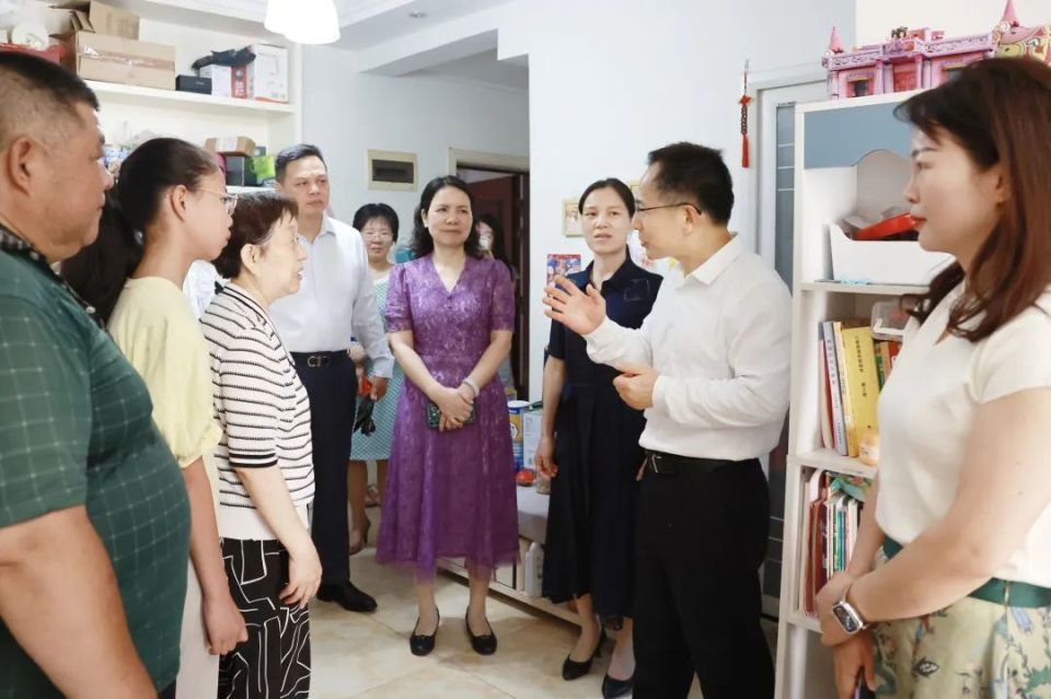 书香润童，在梦想书屋中“阅”见美好_腾讯新闻