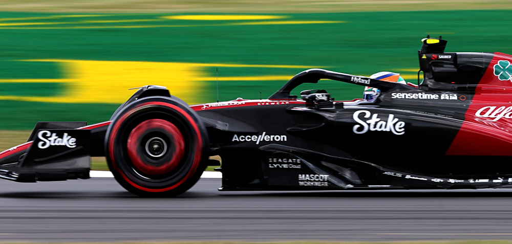 (体育)(1)赛车——f1英国大奖赛:周冠宇获得第15名_腾讯新闻