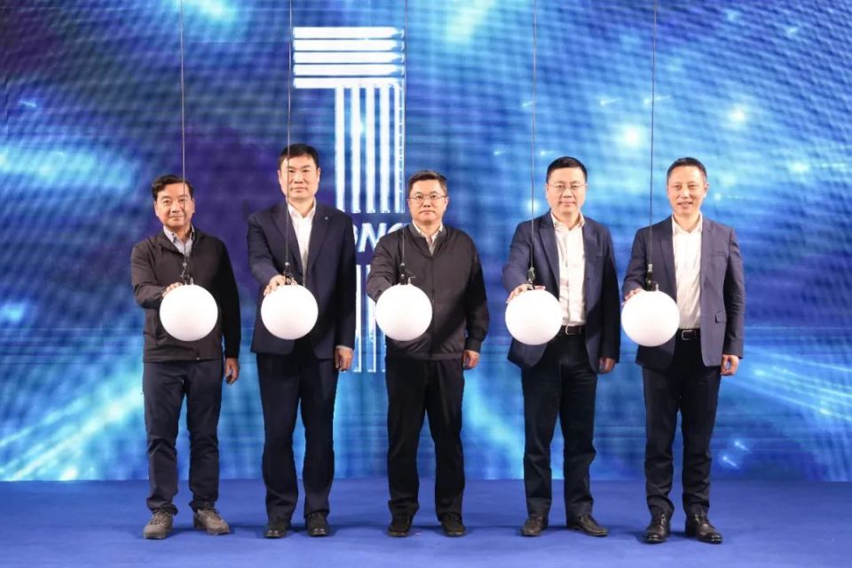 上海博物馆北馆要来杨浦滨江啦!这条人行道成为居民"宽心路"