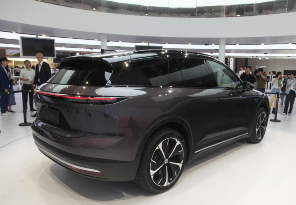 各方面都有全新表现,第二代蔚来es6上海车展实拍图曝光_腾讯新闻