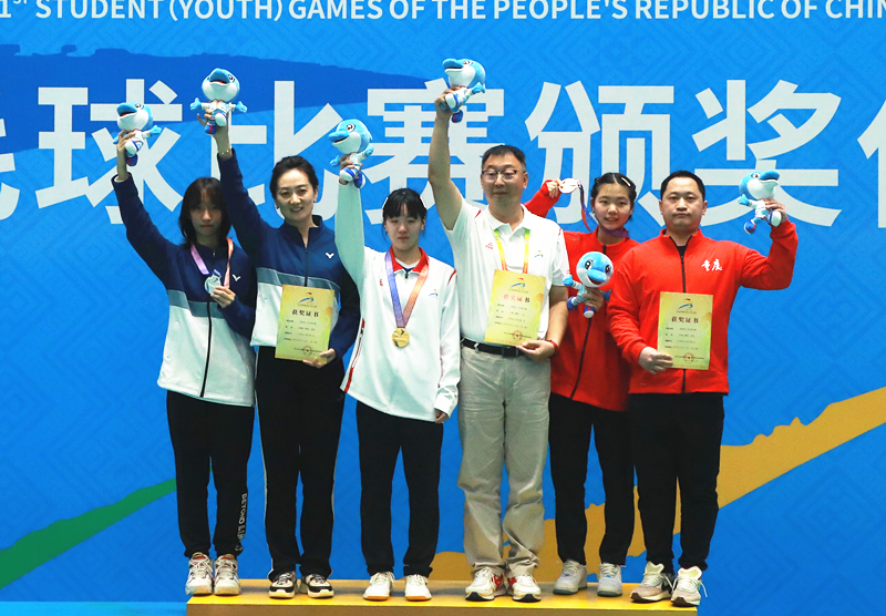 【南宁新闻网】王梓璇为广西队夺得学青会羽毛球项目首金_腾讯新闻