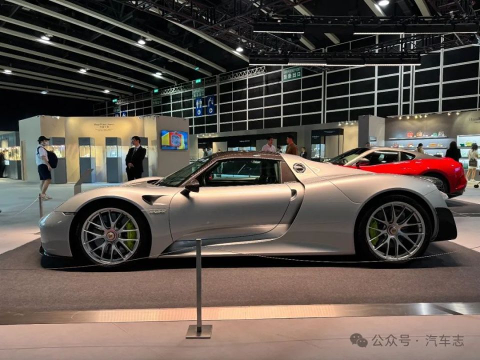 十年只跑了66公里,准新保时捷918将创造最高成交记录?_腾讯新闻
