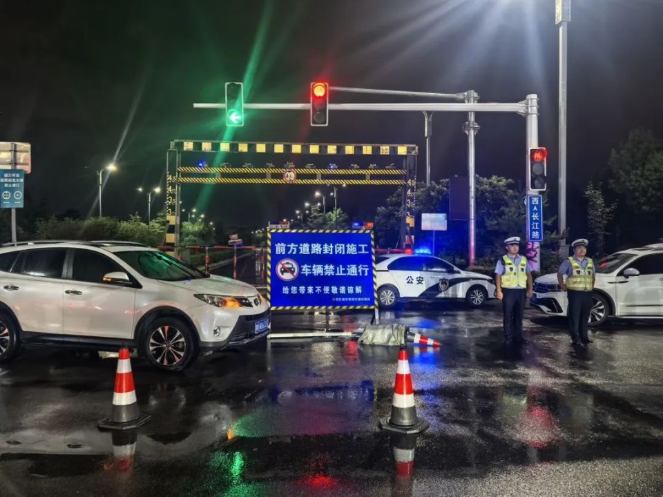 紧急通知商丘长江路涉京九铁路立交桥北半幅封闭