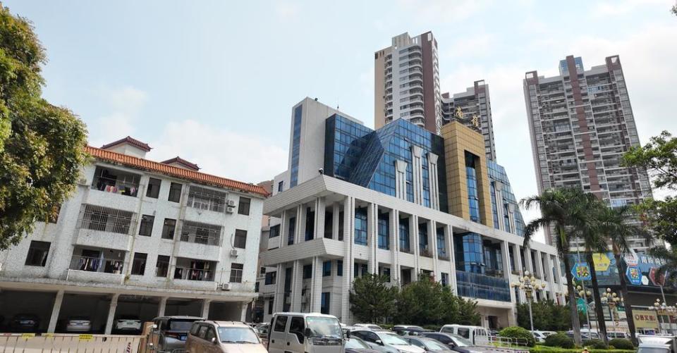 深圳地铁17号线第二阶段拆迁任务启动搬迁交房工作