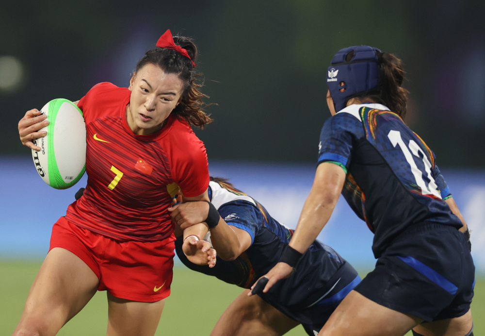 杭州亚运会中国女子七人制橄榄球队夺冠