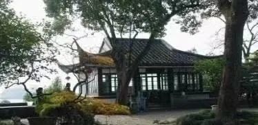 原班人马重聚，87版红楼梦35周年纪念音乐会下周登陆杭州大剧院！你知道这部经典电视剧“打卡”过杭州这些地方吗？(红楼梦30年音乐会没参加的演员是谁)