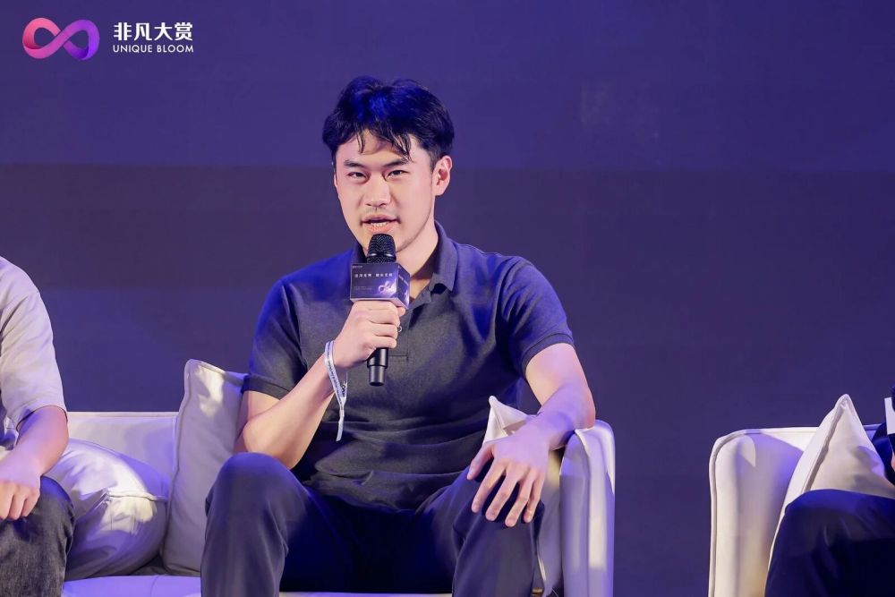 AI硬件出海，活下来的都在做减法 · 原文图片 2