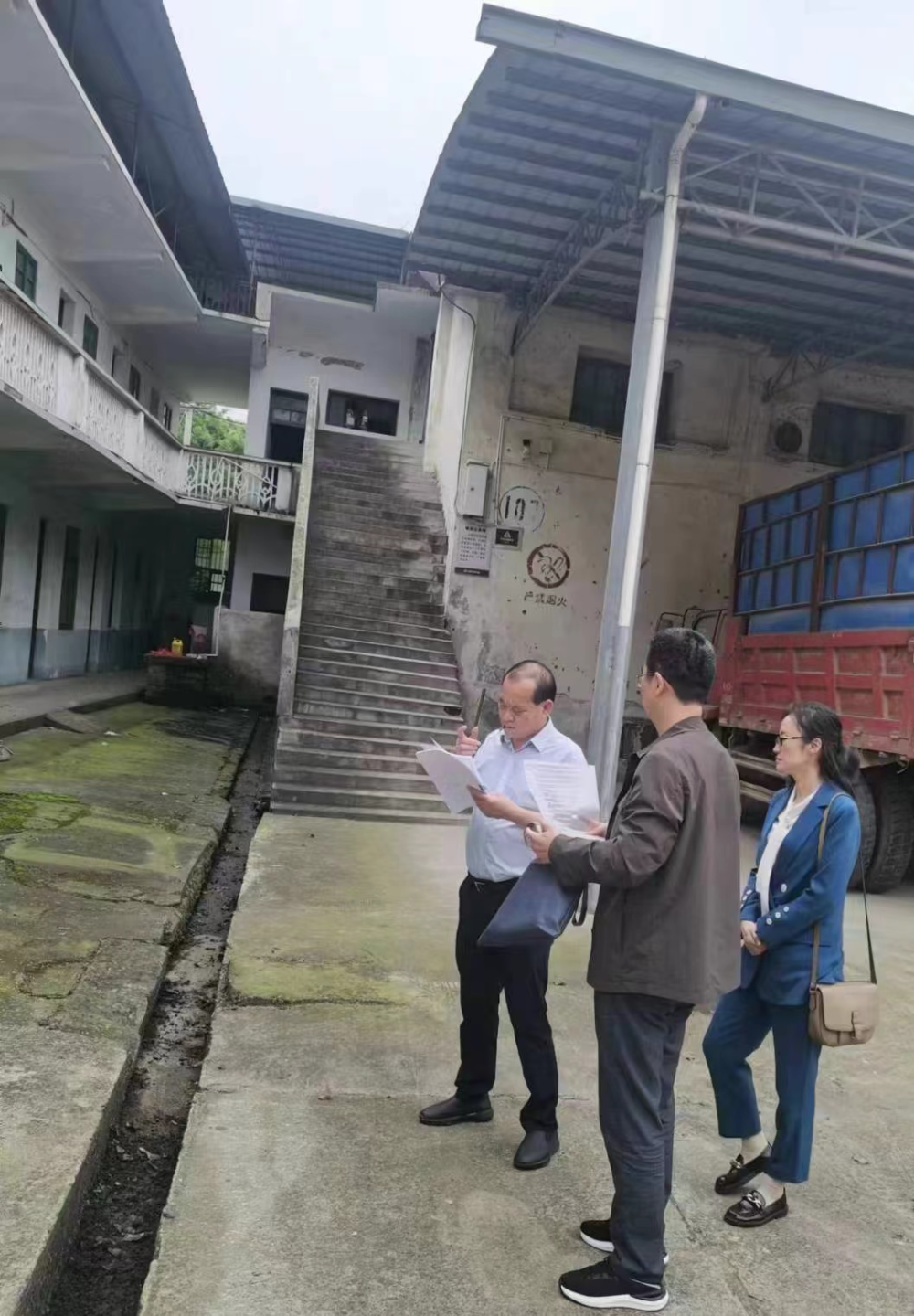 祁东县自然资源局:助力城连墟乡卫生院破解历史性用地难题_腾讯新闻