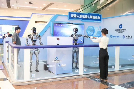 红杉中国成功募集180亿人民币基金，AI文档搜索公司Hebbia获1.3亿美元融资，xAI与Oracle合作告吹｜每周AI世界观 · 原文图片 13