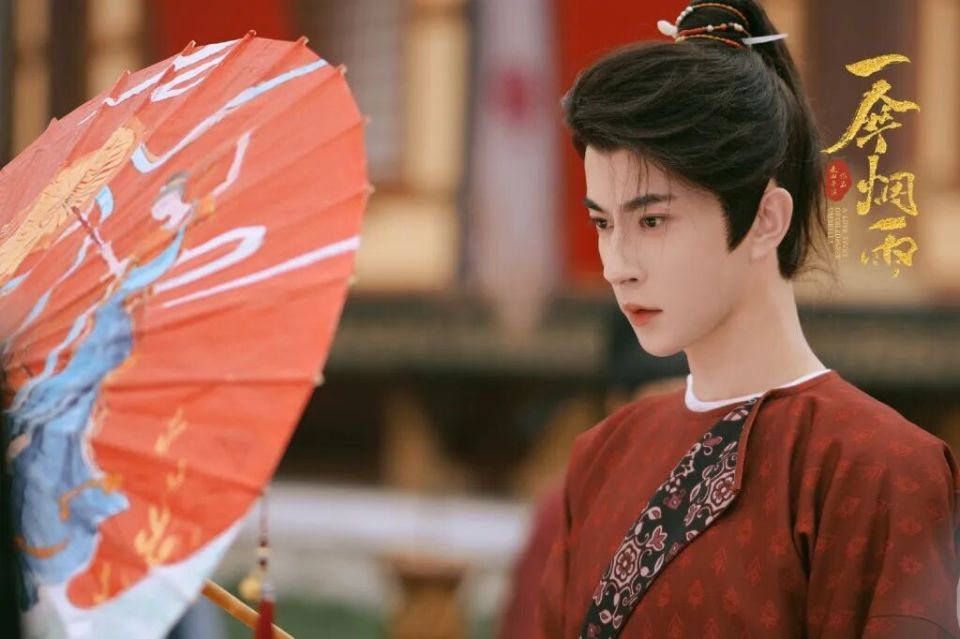 工作室证实演员于朦胧坠楼身故微博通报一账号多次发布阴谋论内容造谣