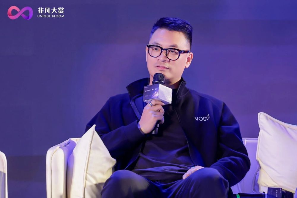 AI硬件出海，活下来的都在做减法 · 原文图片 1