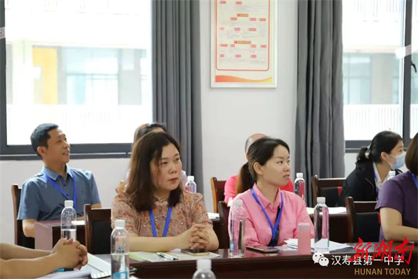汉寿一中开展"家长进校园"体验活动