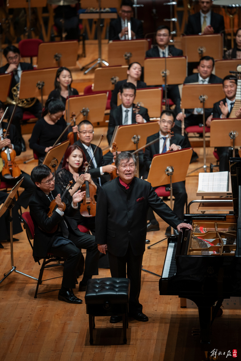 一曲黄河压轴上海夏季音乐节82岁殷承宗奏响新中国第一部钢琴协奏曲