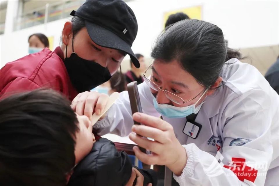 "格桑花之爱"绽放日喀则|从黄浦江畔到珠峰脚下 上海