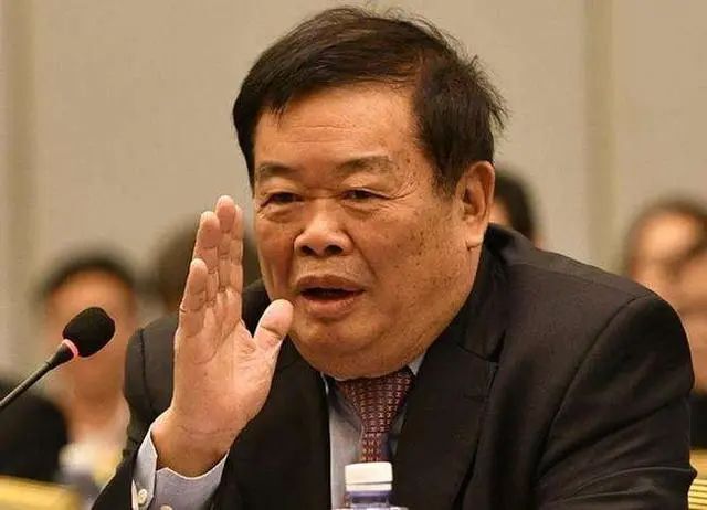 曹德旺:穷不求三人,富不济三人