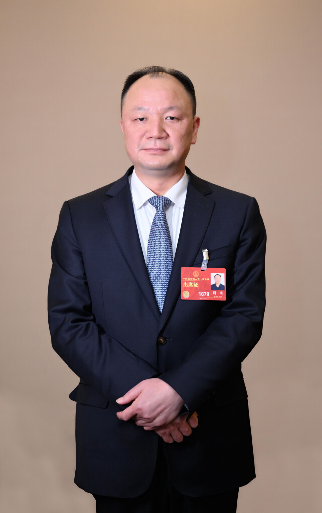建议提案零距离丨全国人大代表周鸿提级扩能长江航道服务长江经济带