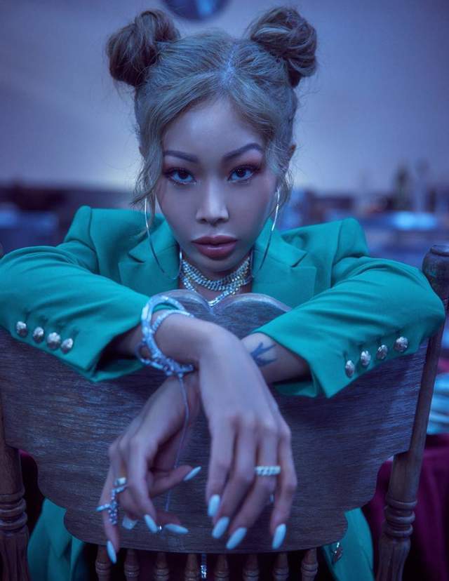 韩国国民mc刘在石都拦不住的女人,jessi胡玄珠要来浪姐4?_腾讯新闻