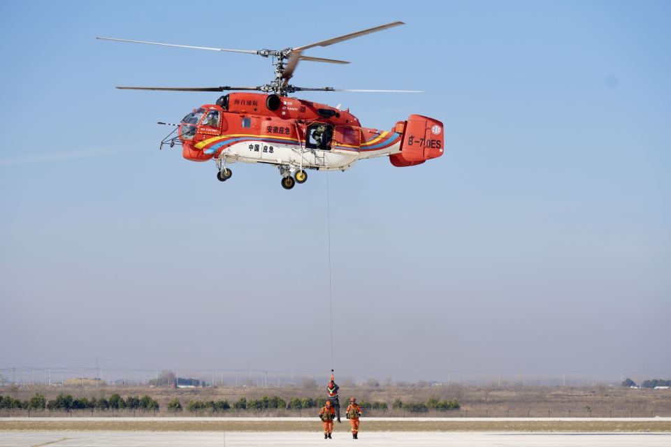 安徽应急航空救援正式开航 全省首架重型直升机亮相
