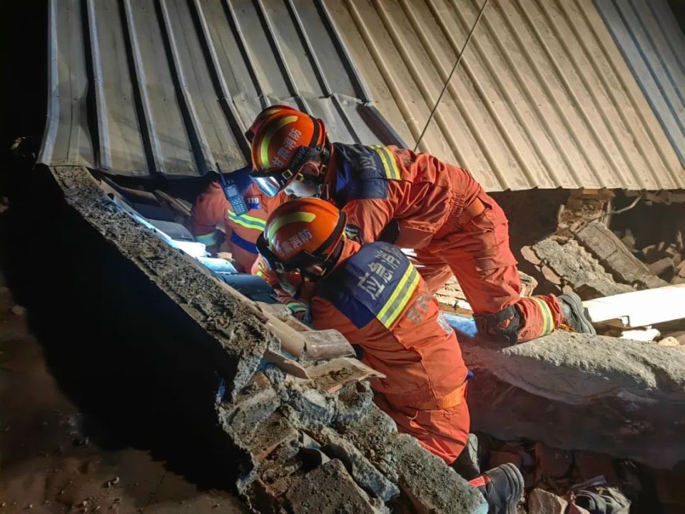 寒潮低温之下,针对性援助帮灾区渡过难关 | 新京报社论_腾讯新闻