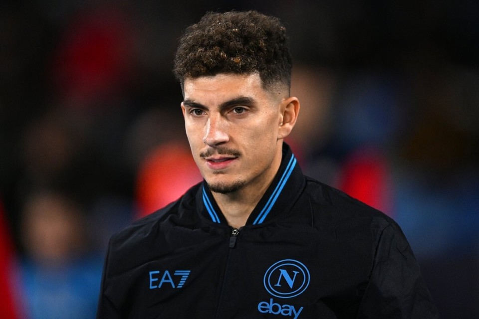 意天空:孔蒂和迪洛伦佐经纪人会面两小时,月底将再次会面