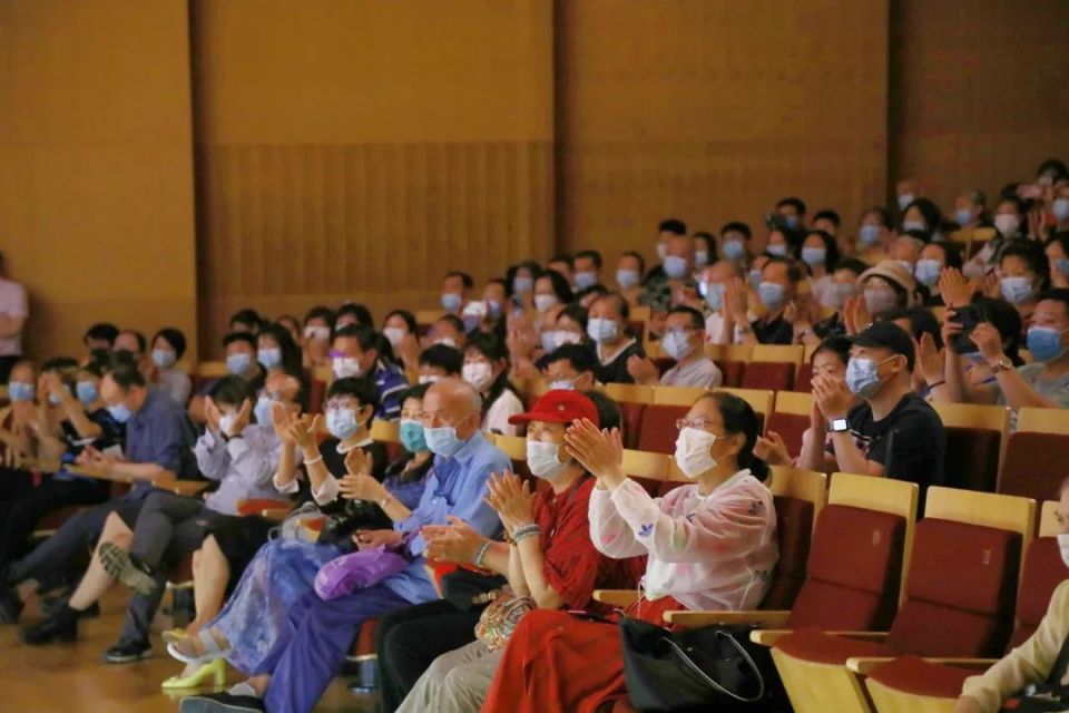 著名表演藝術(shù)家王鐵成逝世，享年88歲，他塑造了最神似的周總理