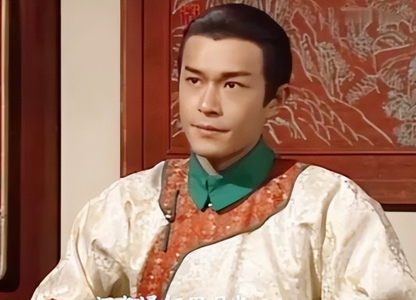 古天乐乾隆最大的特点就是爱笑,笑声特别有魔性,特别有感染力,生气时