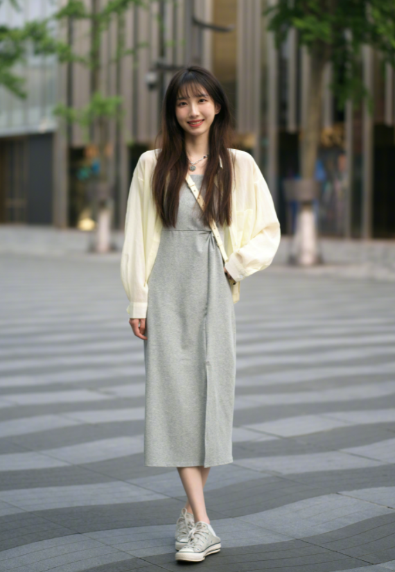 被"深圳女生"的街拍惊艳到了,穿衬衫,半身裙,连衣裙,超洋气_腾讯新闻